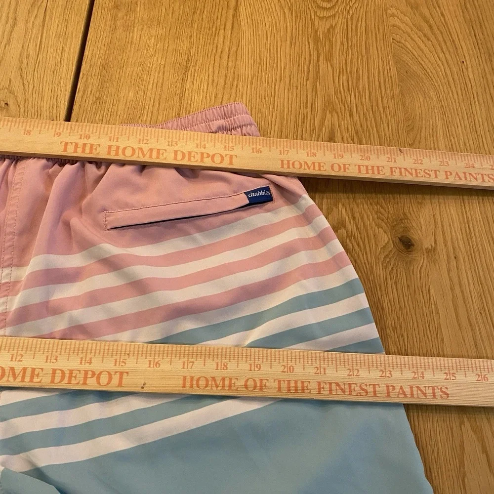 Chubbies The On The Horizons Classic Swim Trunks Shorts Men's XXL Mesh Liner